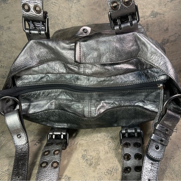 Francesco Biasia Distressed Metallic Leather Shoulder Bag - Picture 8 of 16